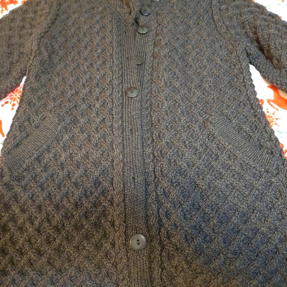 *Sale* NWOT Merino Cross Over Neck Aran Cardigan - Picture 4 of 12